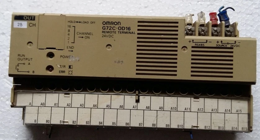 PLC Omron G72C-OD16 Remote Terminal 24VDC